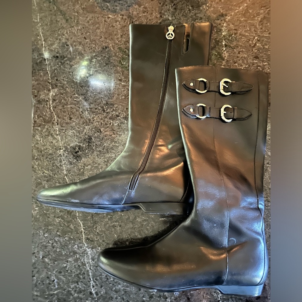Donald Pliner Couture Italian leather zip buckle black riding boots 9.5